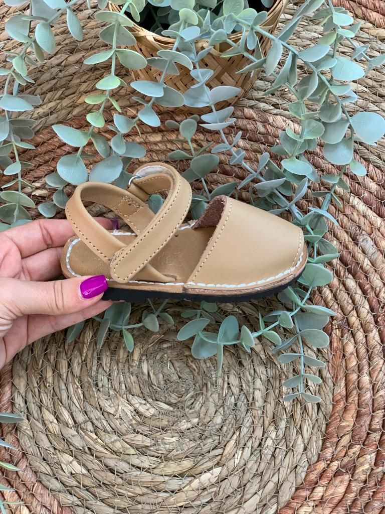 SANDALIA MENORQUINA VELCRO UNISEX ARENA