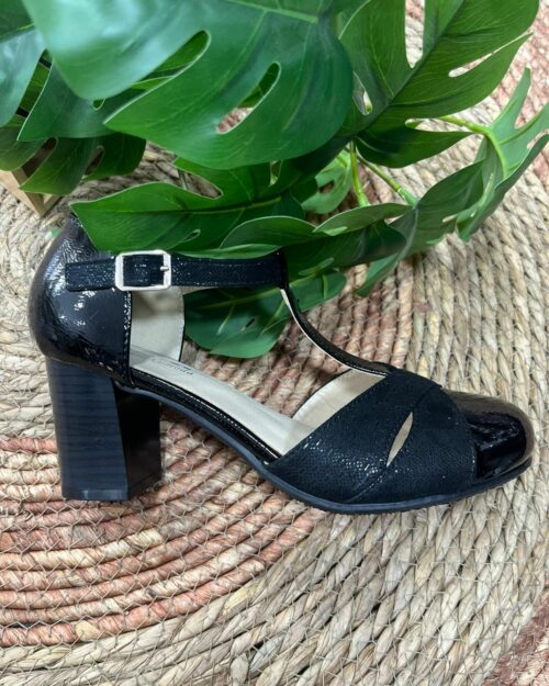 Calzado confortable de 6cm y medio de tacón negro
