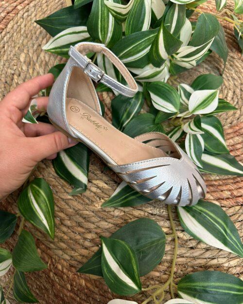 Sandalia niña puntera cerrada plata - FILIPINAS