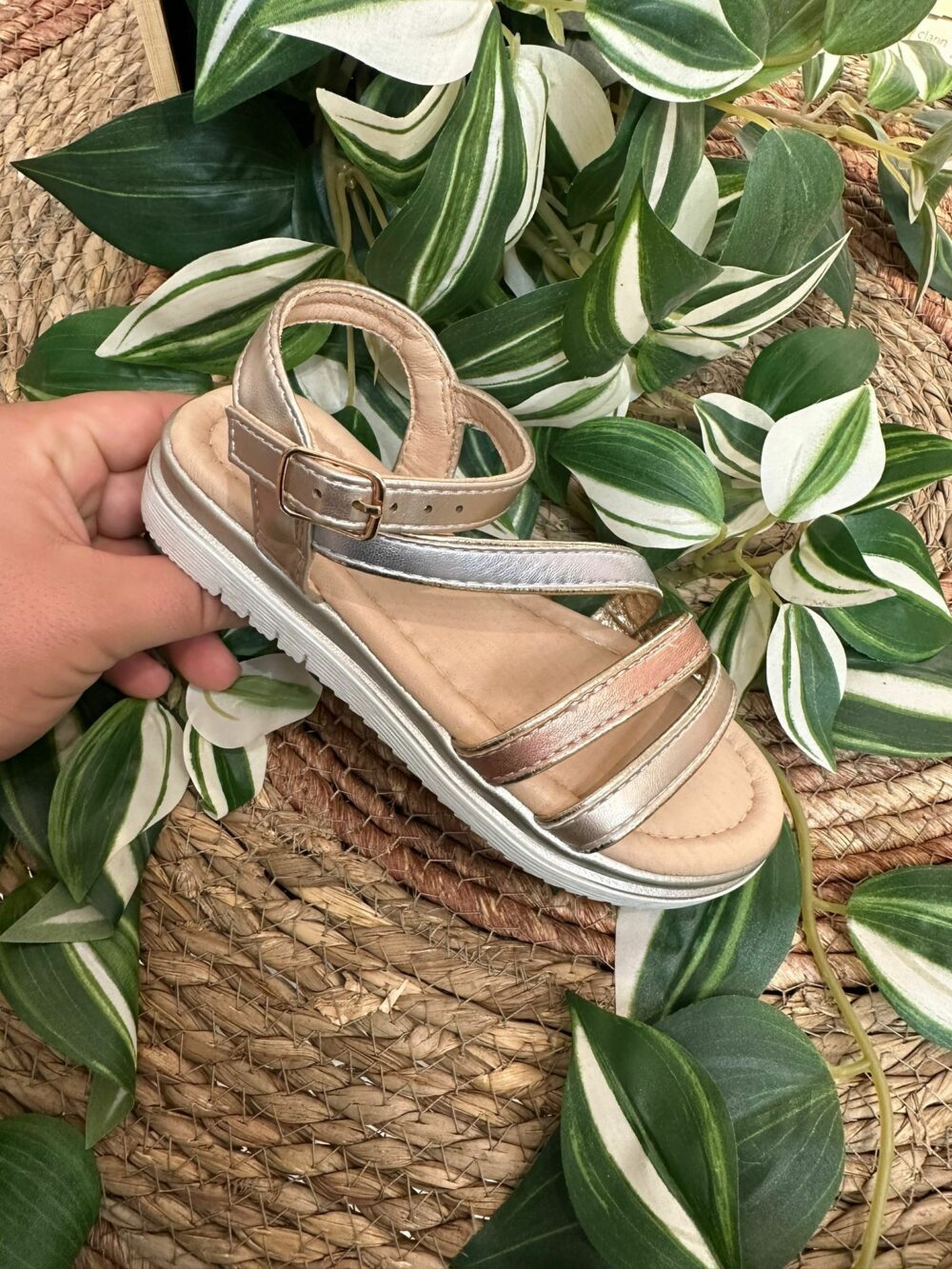 Sandalia niña multidorado - ALEJANDRA