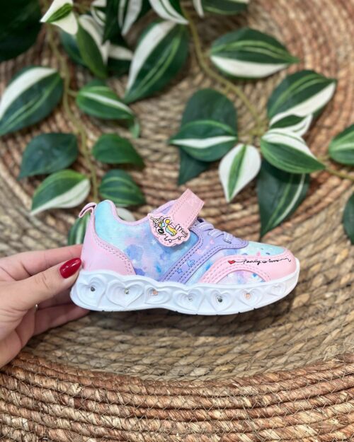 Deportiva de niña lila y rosa con unicornio y con luces